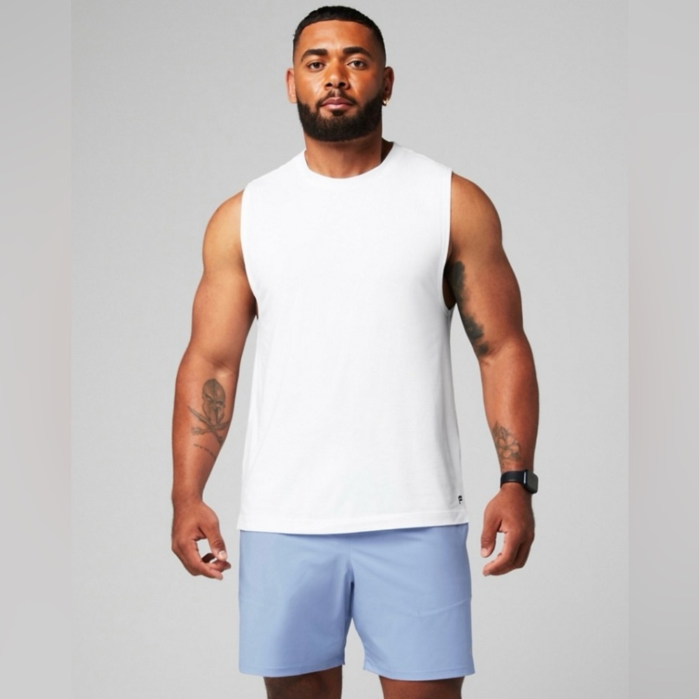 New Fabletics The 24-7 Tank White Men’s Size: XXL